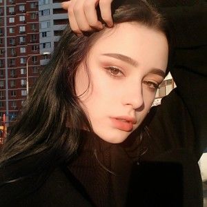 Meet your Posher, Earle